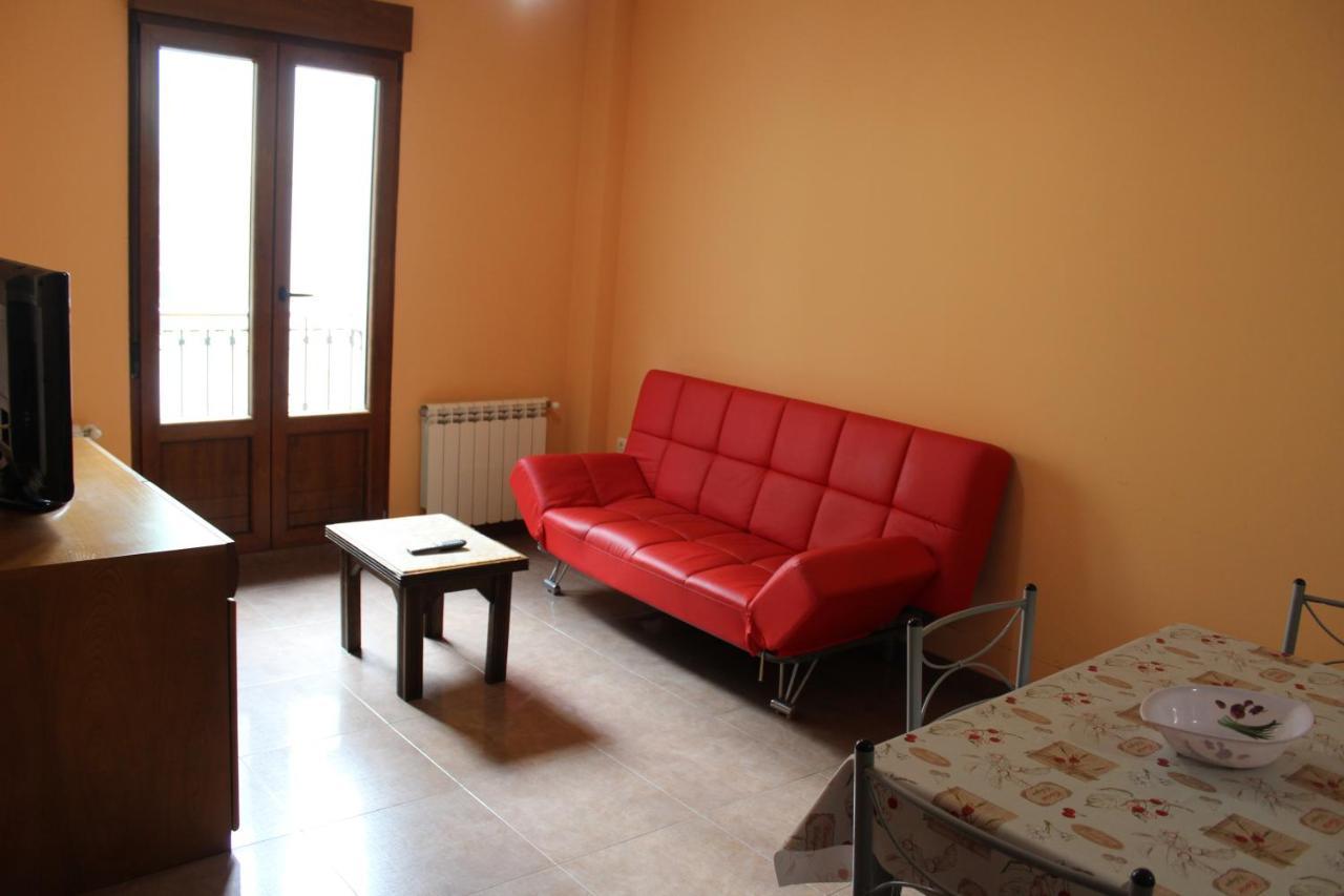 Pensión Albergue O Pedregal Lourenza Exterior foto